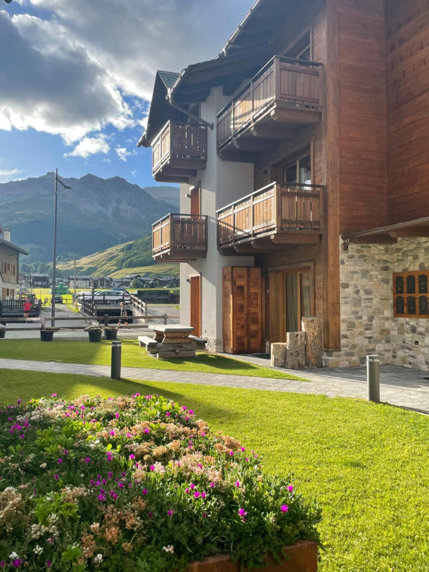 Chalet Lilla Livigno Apartment Ngoại thất bức ảnh